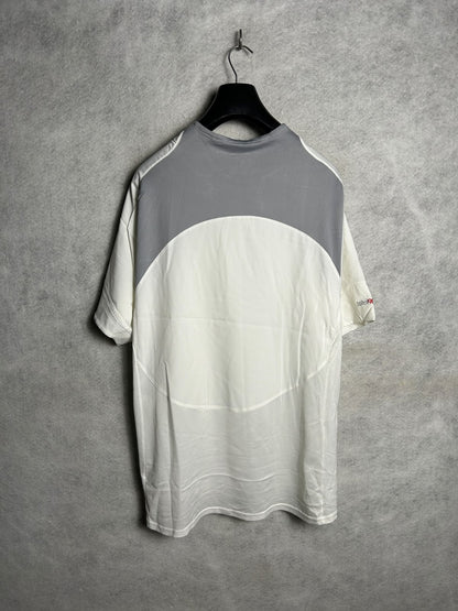 Nike Dri Fit White Round Neck - XL