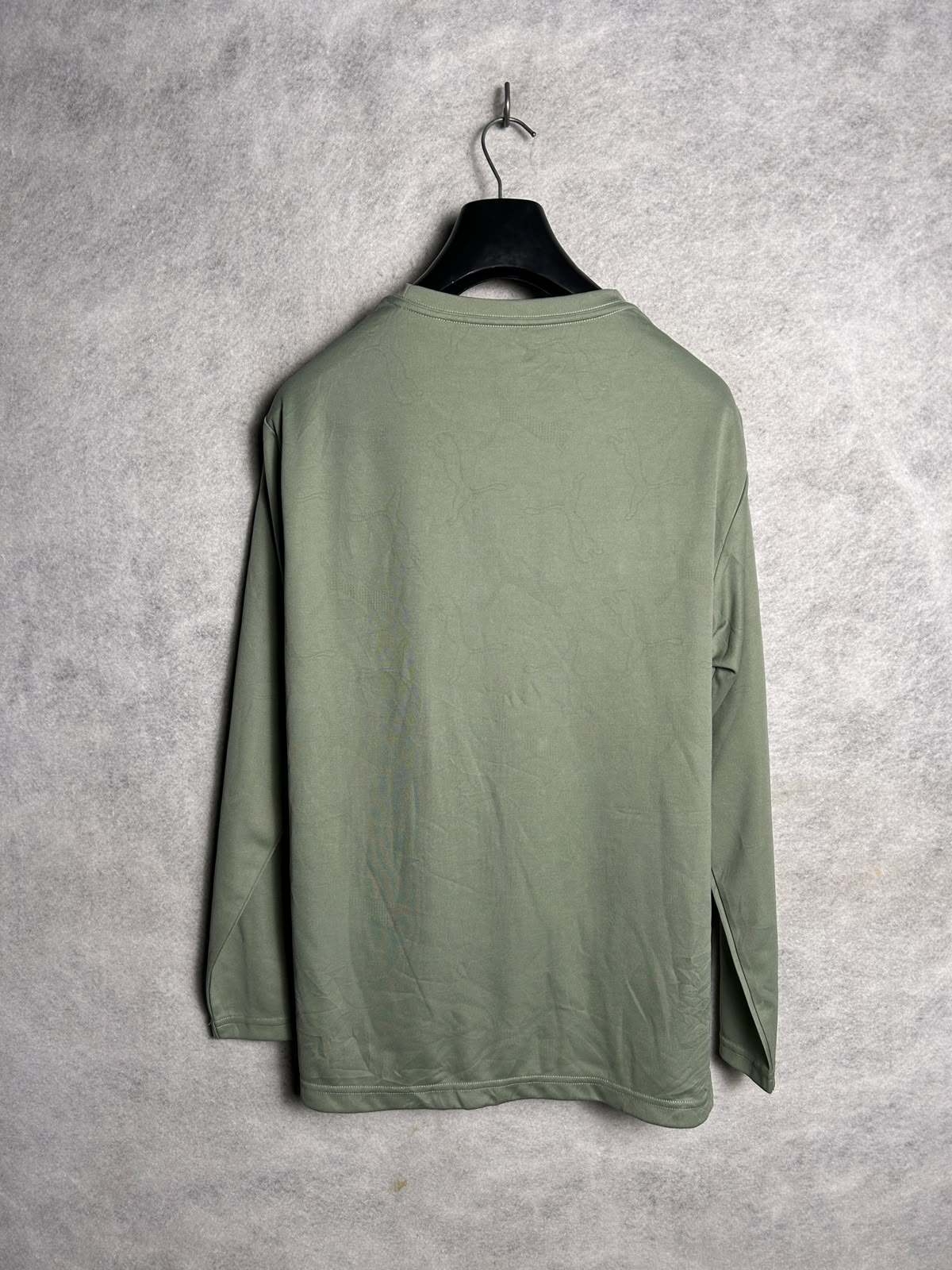 Puma Army Green Round Neck Full Sleeves - Large