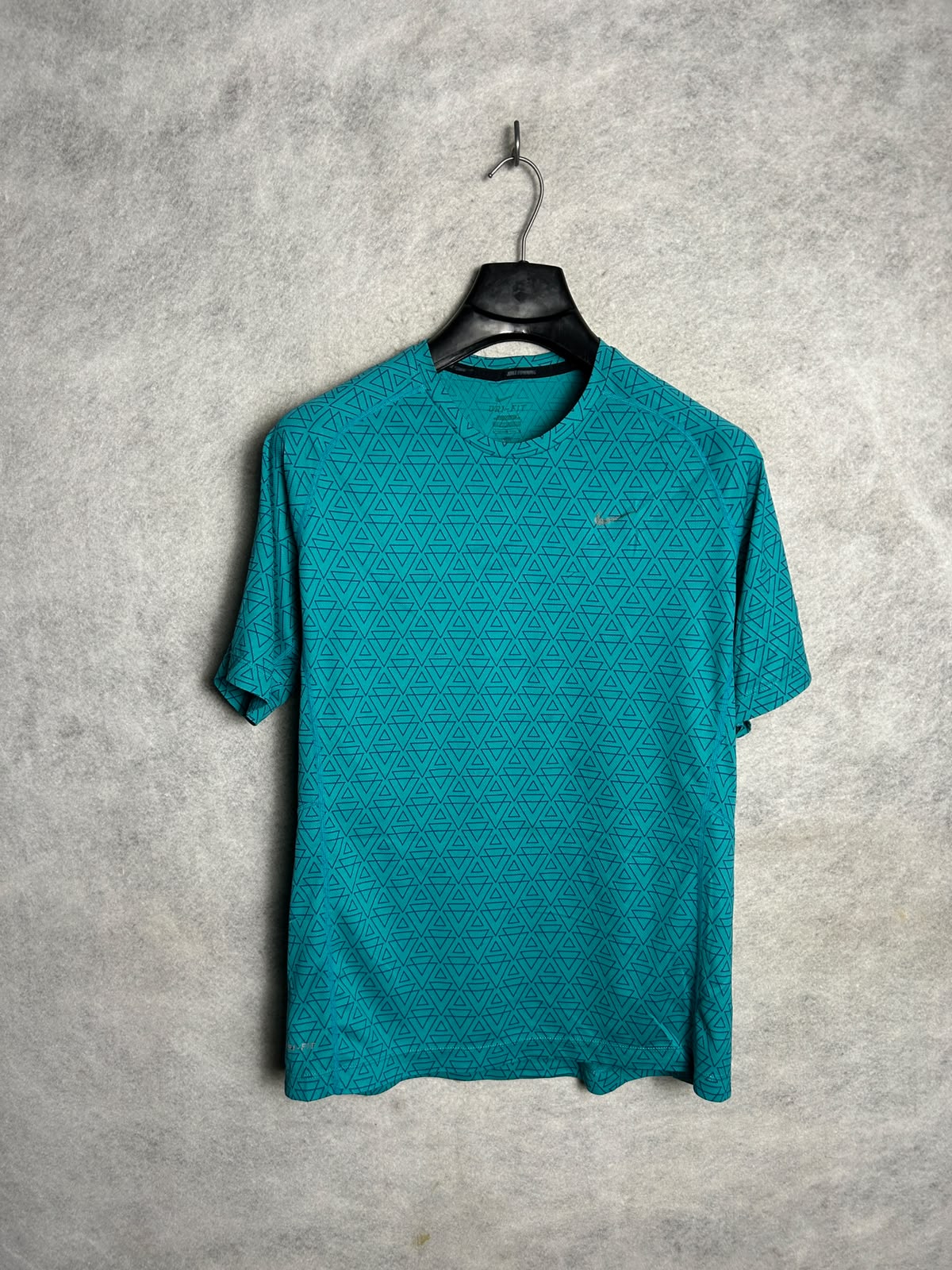 Nike Dri Fit Printed Round Neck - Medium