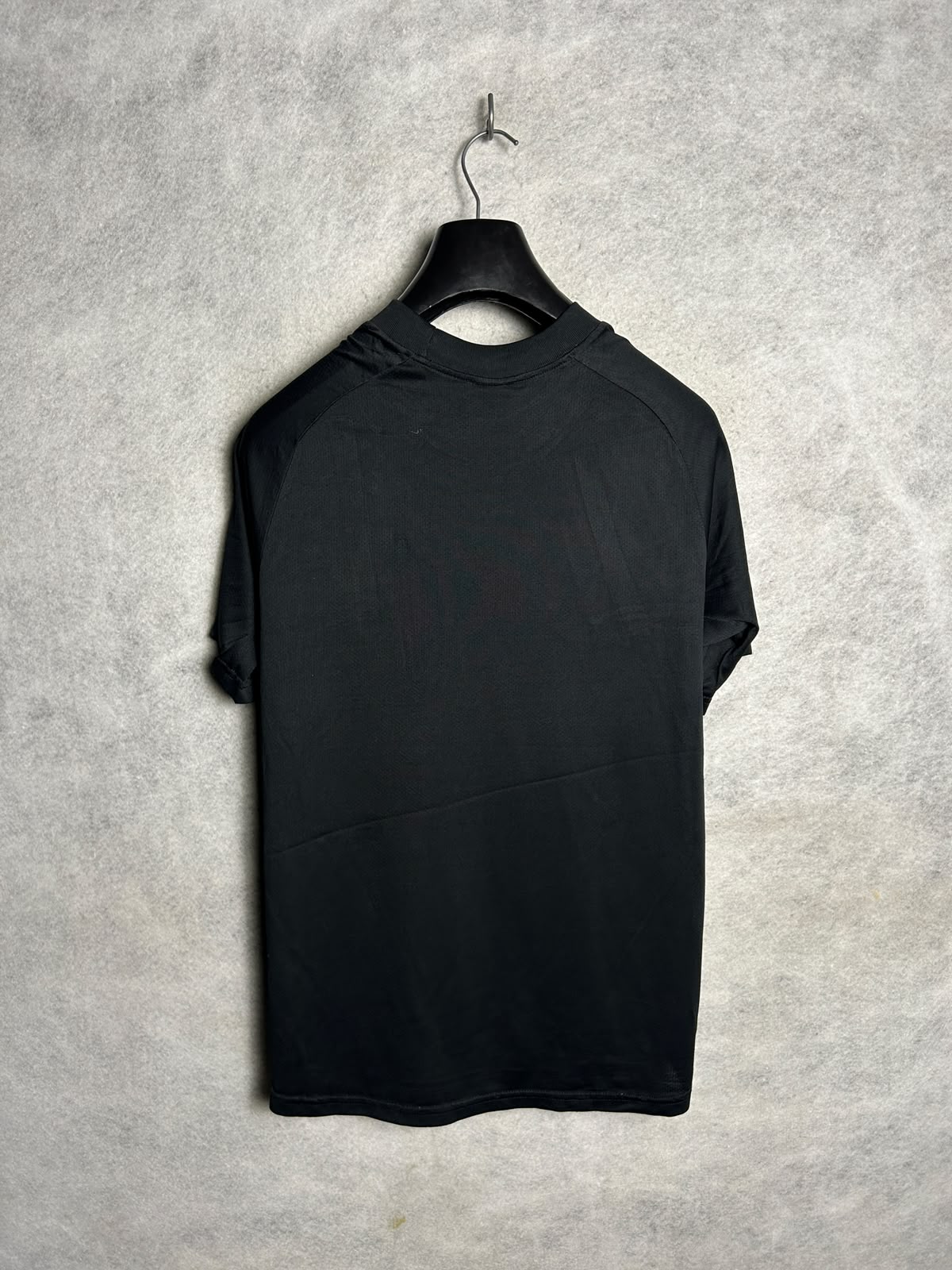 Nike Black Round Neck - Large