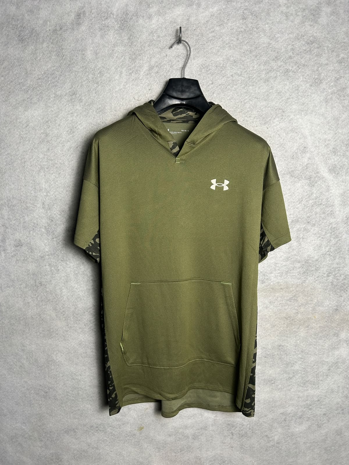 Under Armour Army Green Half Sleeves Hoodie - LG