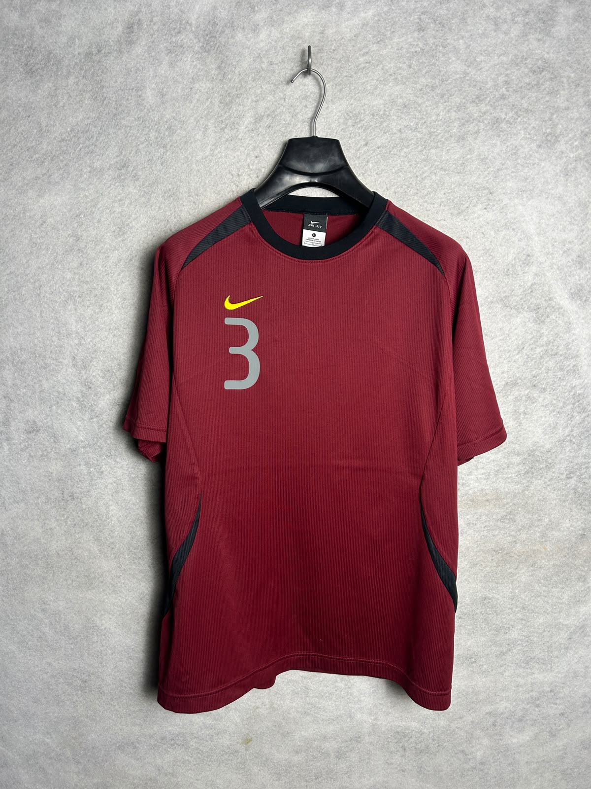 Nike Dri Fit 3 Red Round Neck - Large