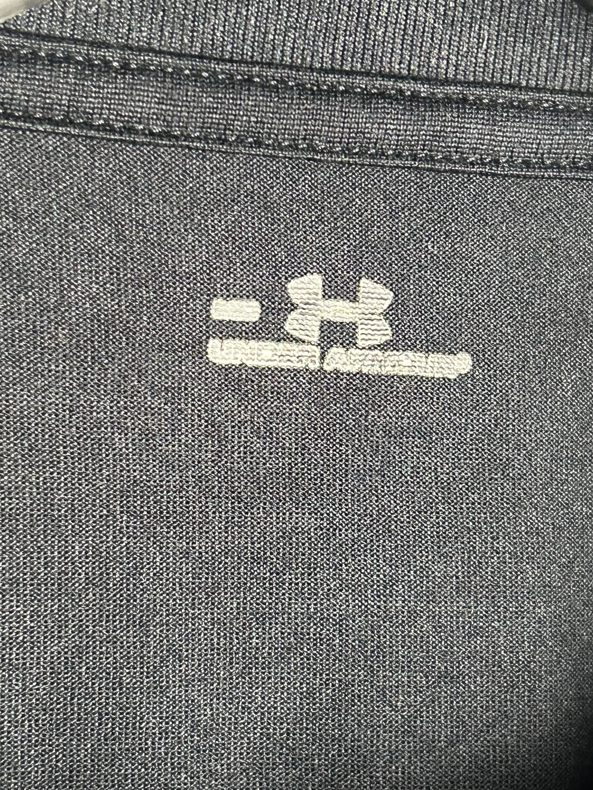 Under Armour Big Logo Black Round Neck - Medium