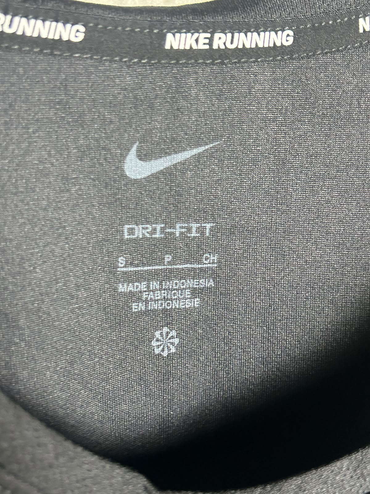 Nike Dri Fit Black - Small
