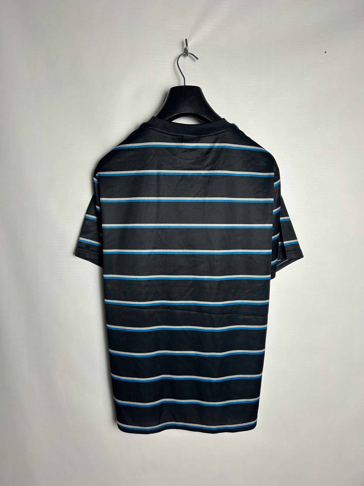 Head Black With Blue White Horizantal Strips Round Neck - Large