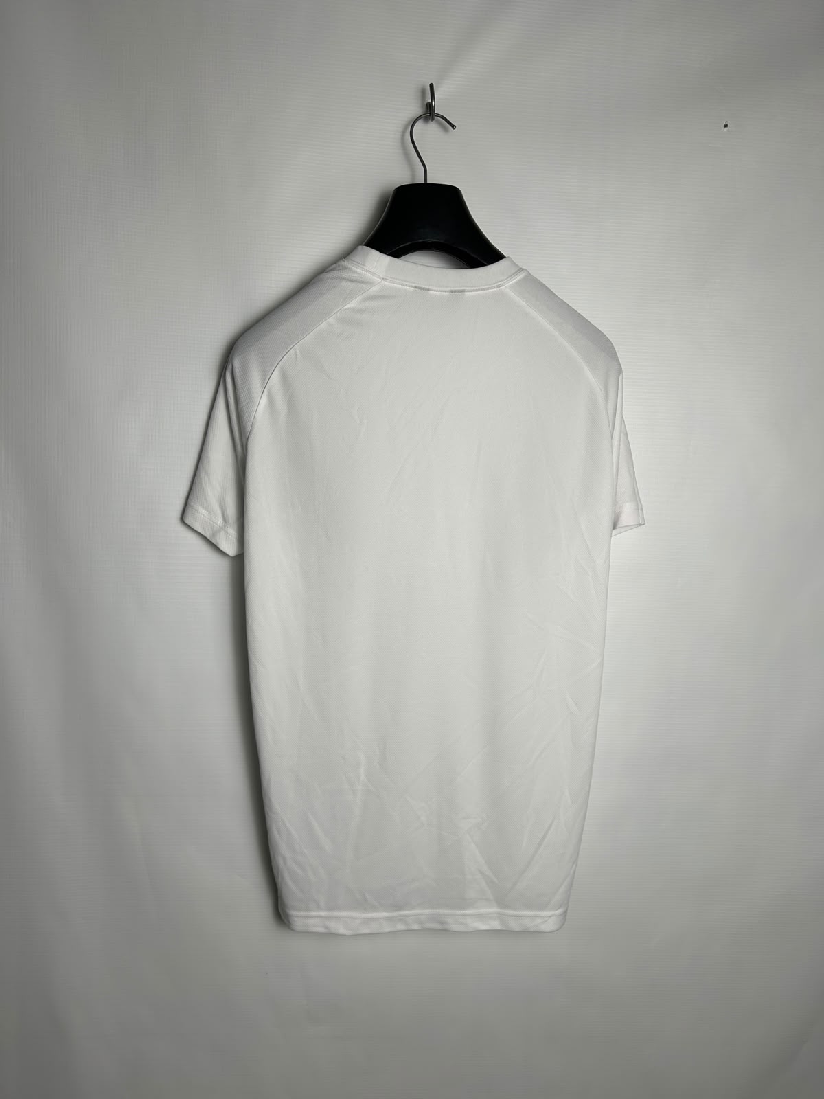 Asics White Round Neck - Large