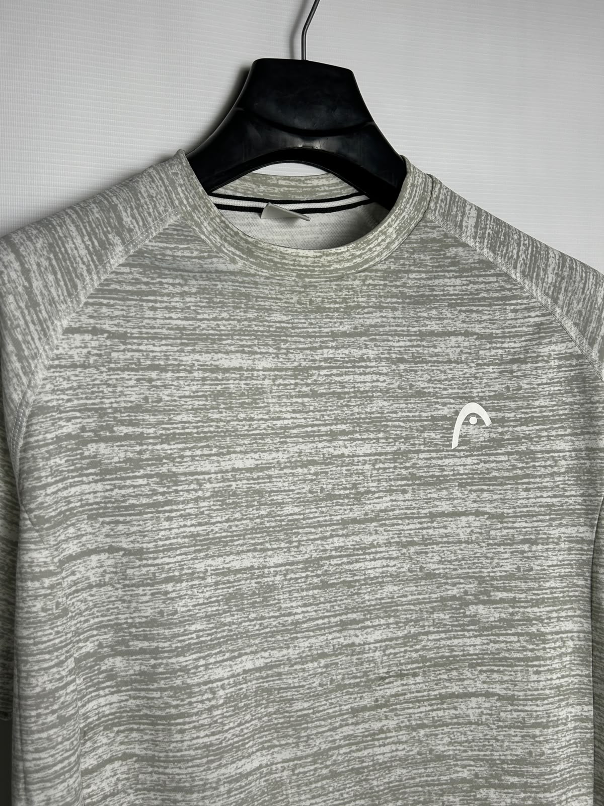 Head Grey Round Neck - Medium