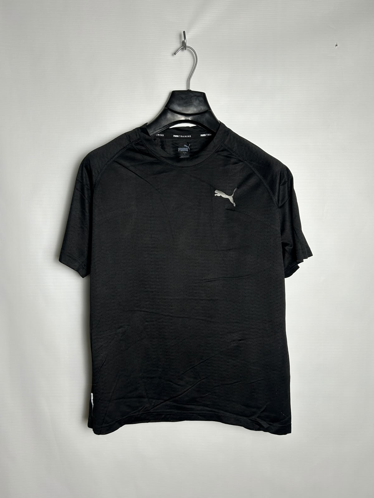Puma Black Round Neck - Small