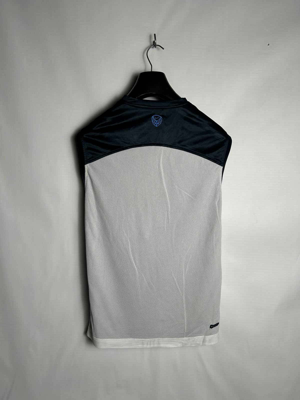 Nike Grey V Neck - Small