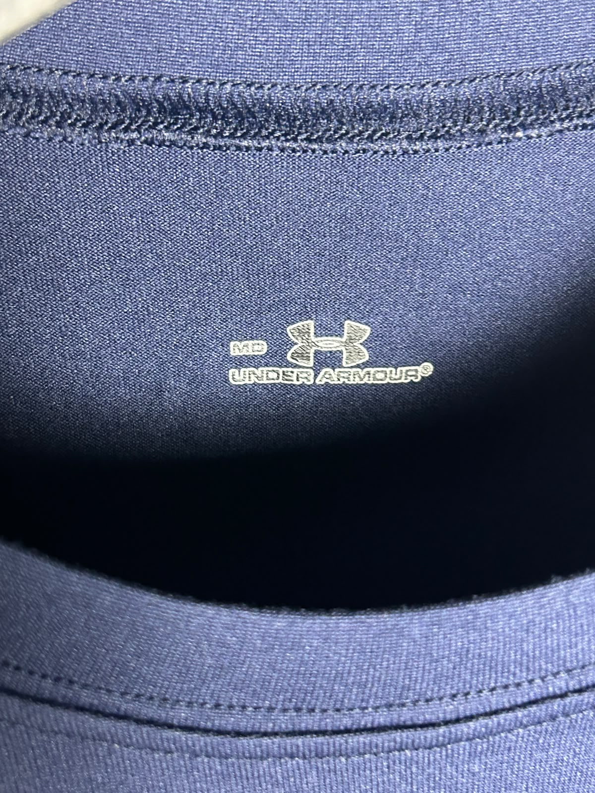 Under Armour Blue Round Neck - Medium