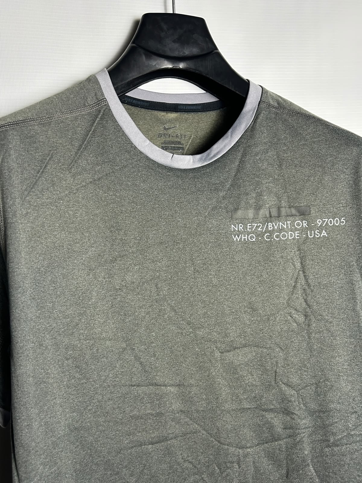 Nike Dri Fit Army Green Round Neck - Large