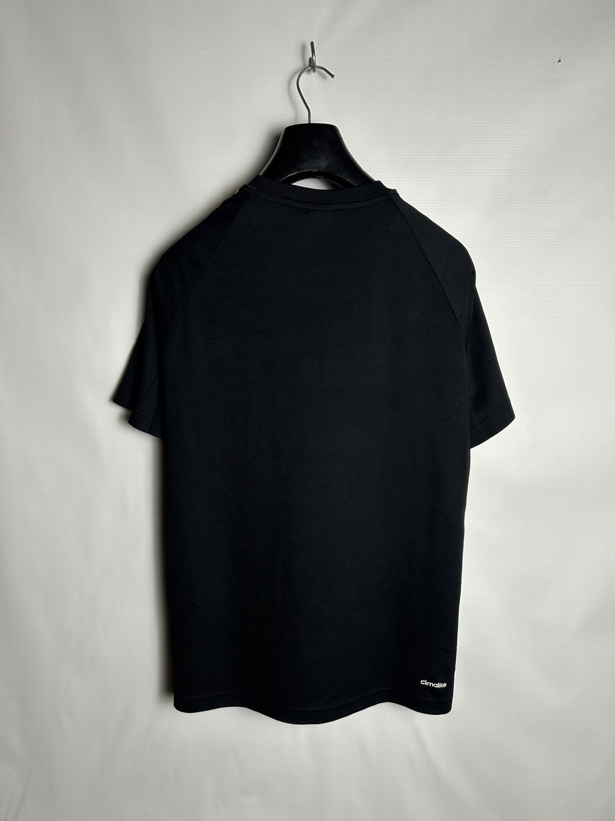 Adidas Black Round Neck - Large