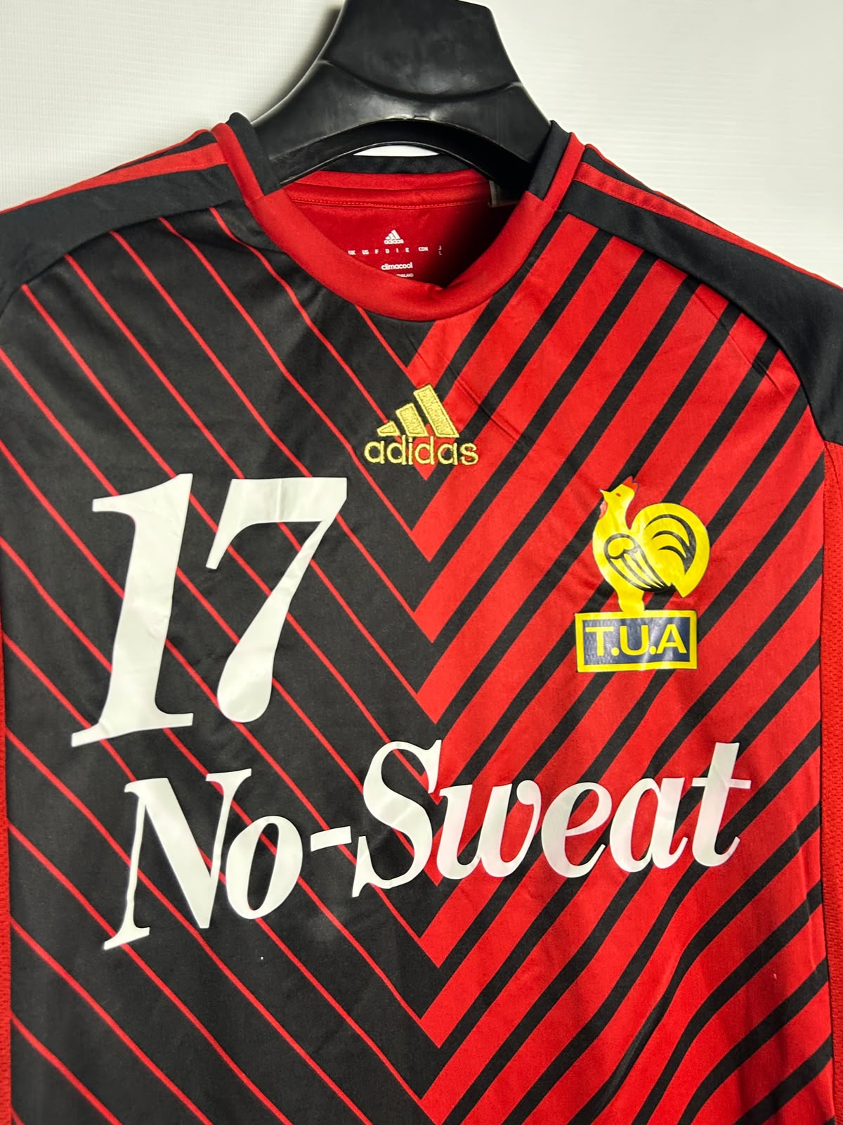 Adidas Climacool Big Logo Red Round Neck - Large