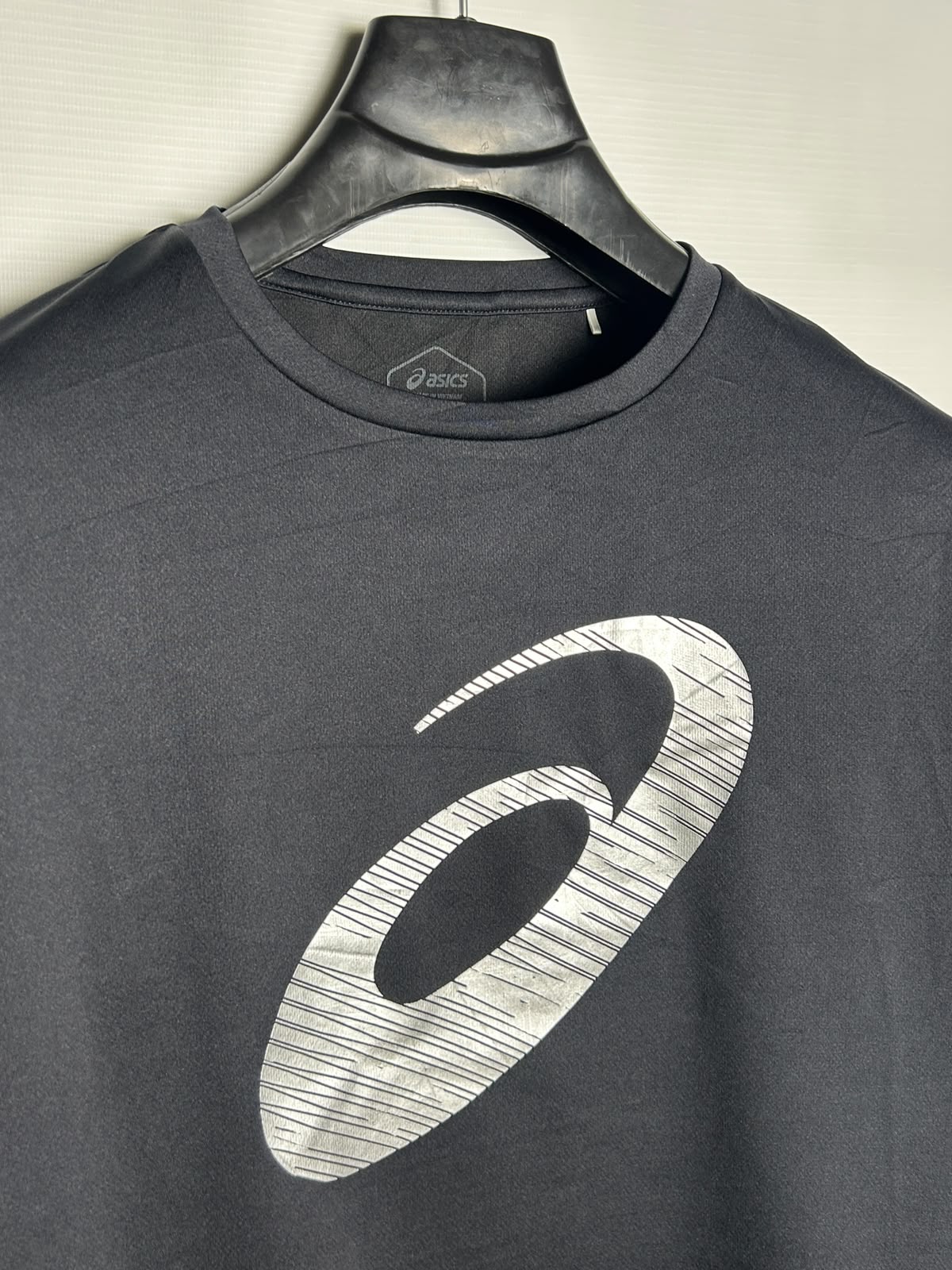 Asics Big Logo Black Round Neck - Large