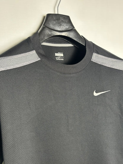 Nike Fit Dry Black Round Neck - Medium