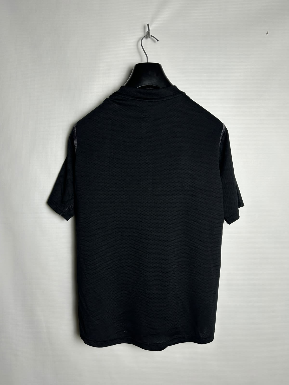 Nike Fit Dry Black Round Neck - Medium