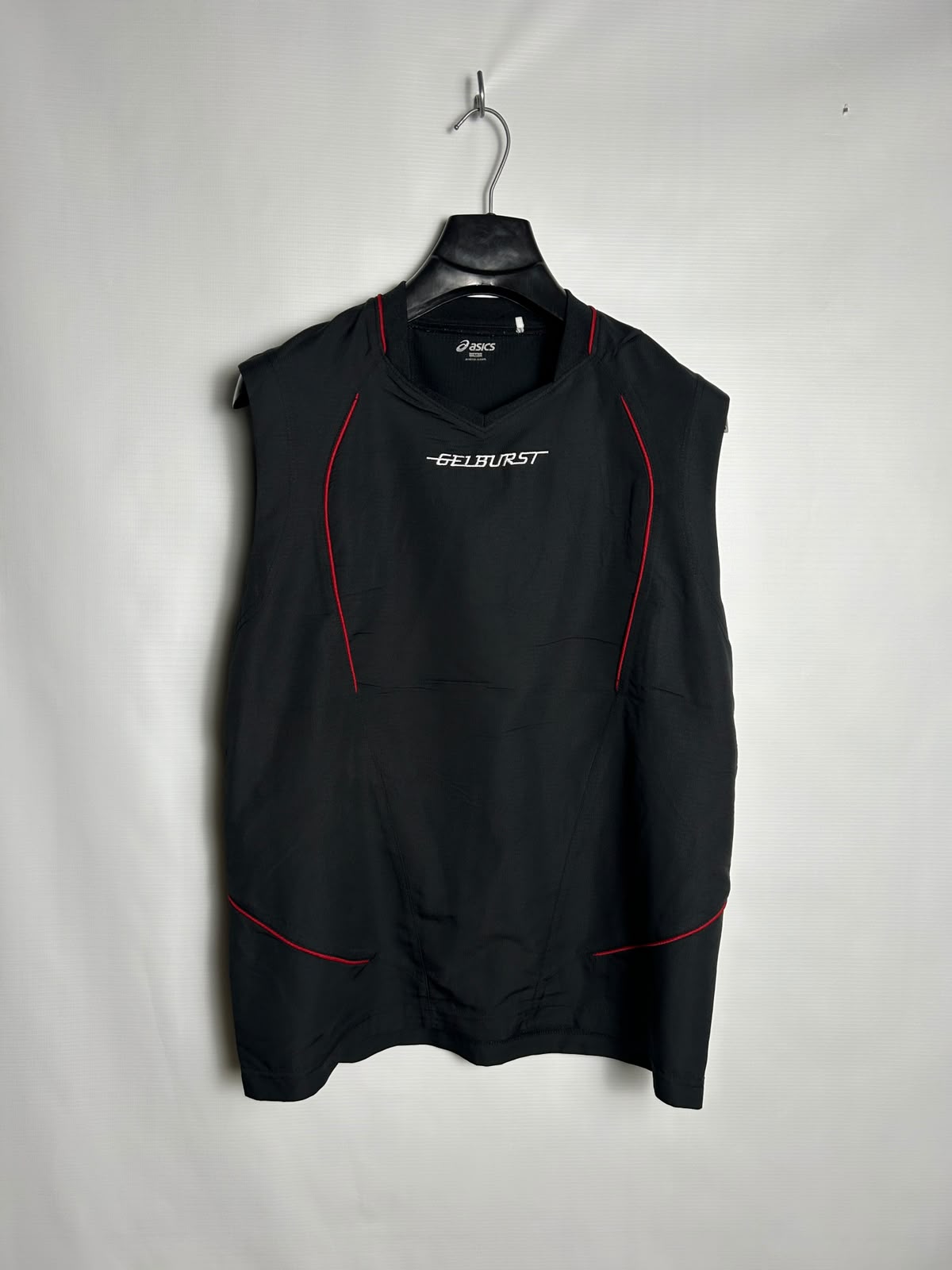Asics Gel Brust Black V Neck - Medium