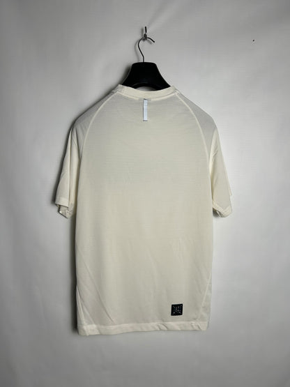 Nike Air White Round Neck - Medium