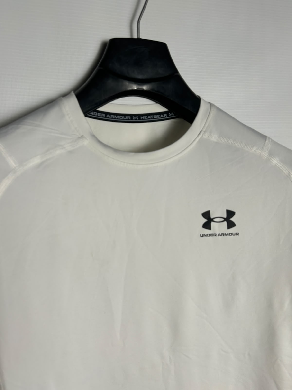 Under Armour Heat Gear White Round Neck - Large