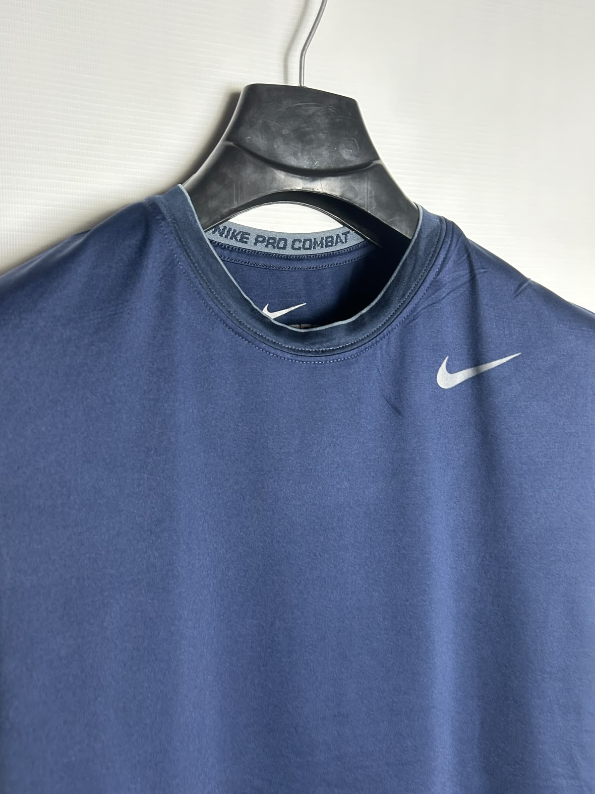Nike Pro Combat Dri Fit Blue Round Neck - XL