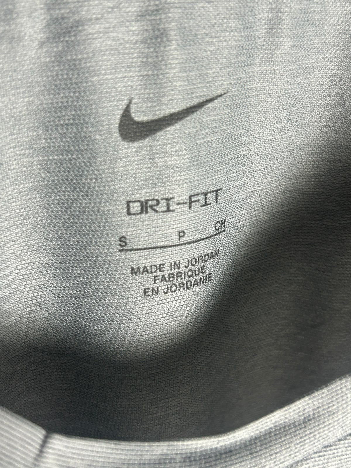 Nike Dri Fit Grey Round Neck - Small