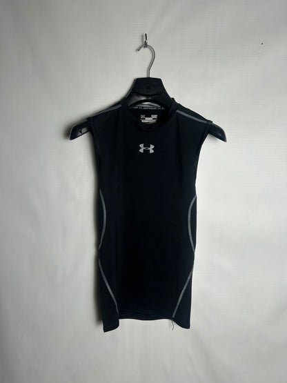 Under Armour Heat Gear Black Round Neck - Small