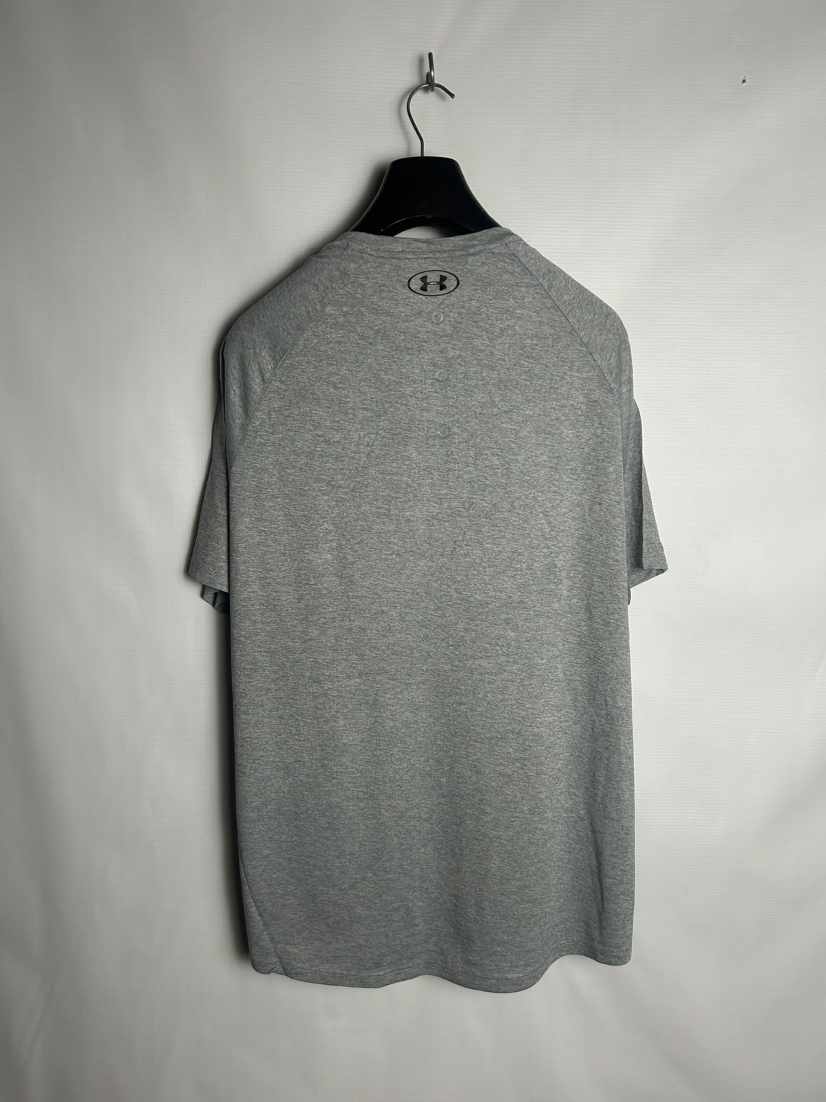 Under Armour The Tech Tee Grey Round Neck - XL