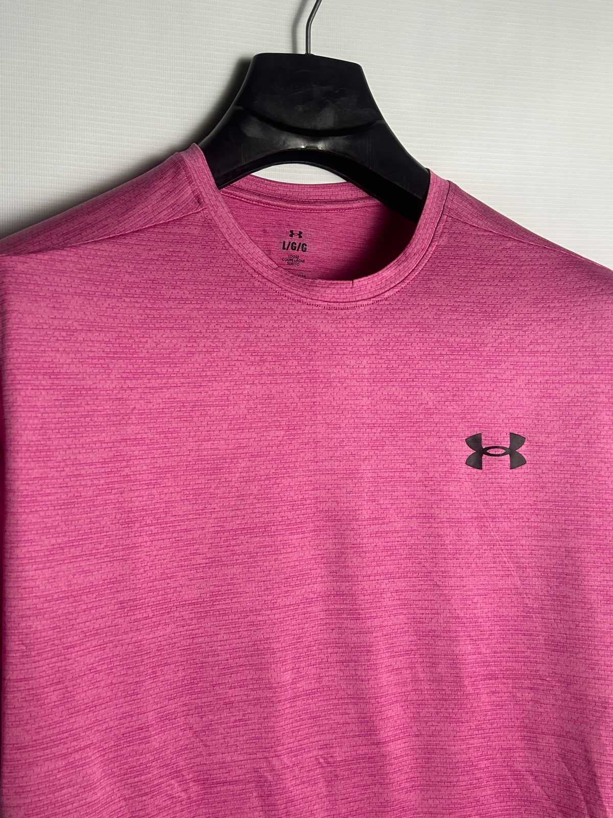 Under Armour Pink Round Neck - Large