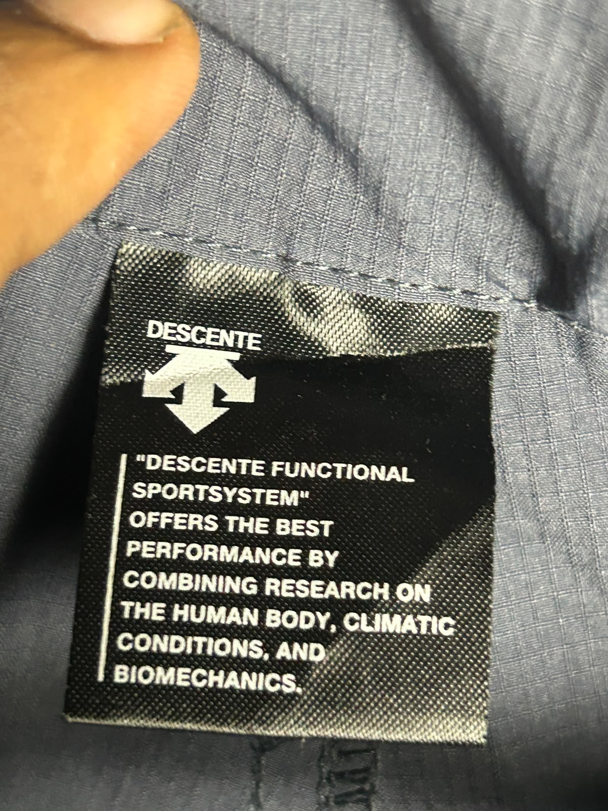 Descente Blue - Medium