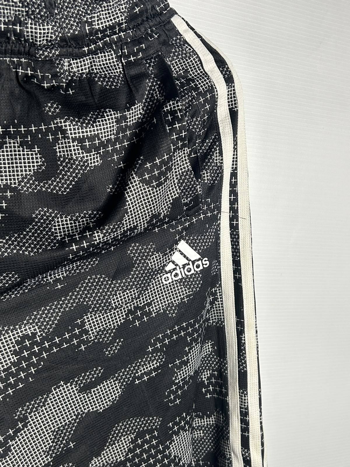 Adidas Printed - Large