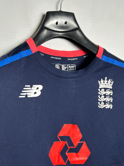 New Balance Blue Round Neck - Medium