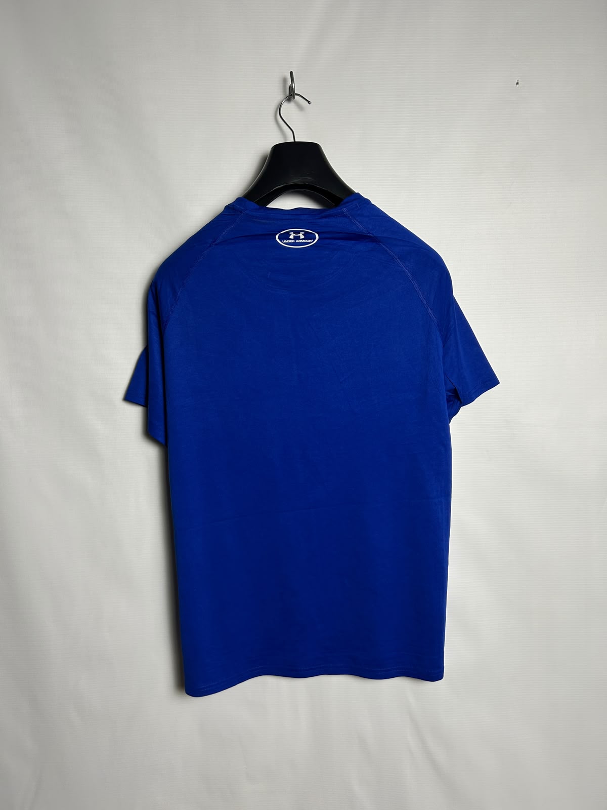 Under Armour Heat Gear Blue Round Neck - Medium