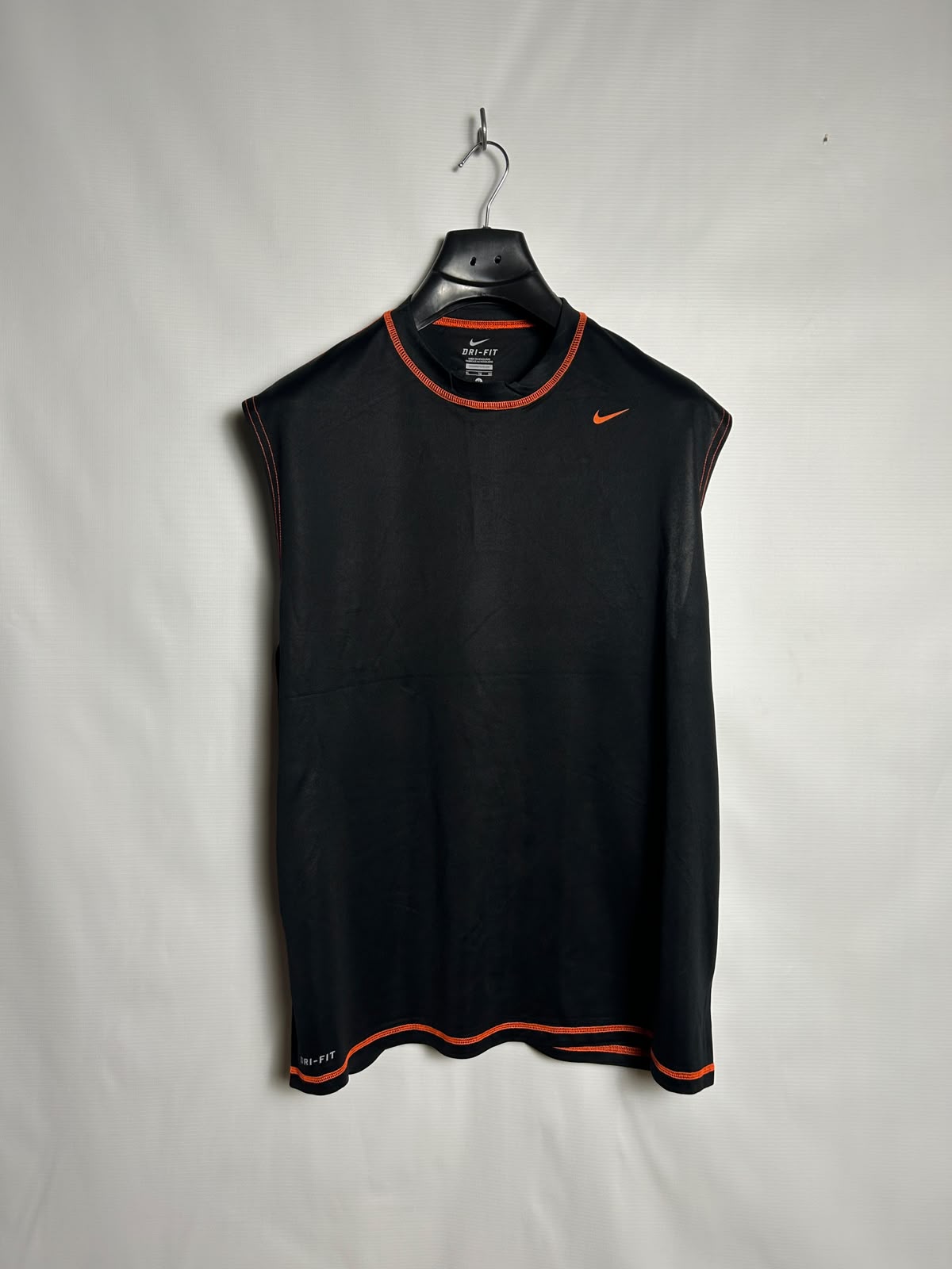 Nike Dri Fit Black Round Neck - XL