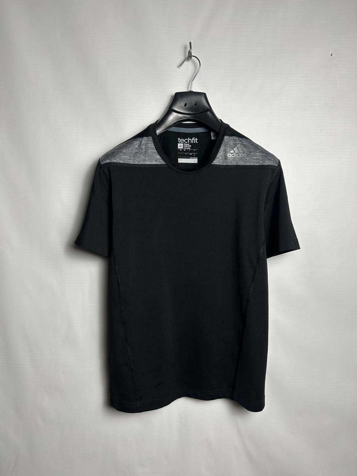 Adidas Climalite Techfit Black Round Neck - Large
