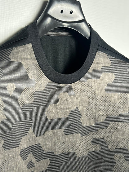 Adidas Climacool Printed Roud Neck - Small