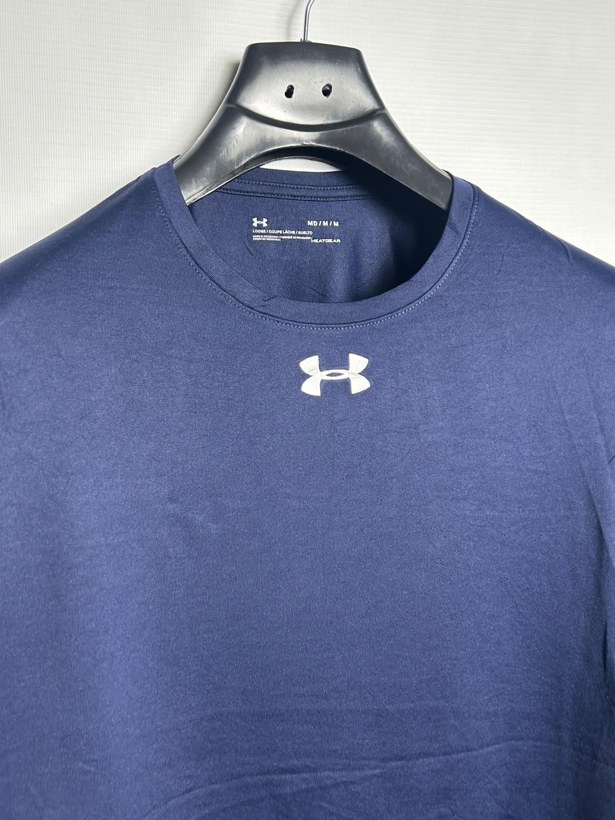 Under Armour Heat Gear Blue Round Neck - Medium