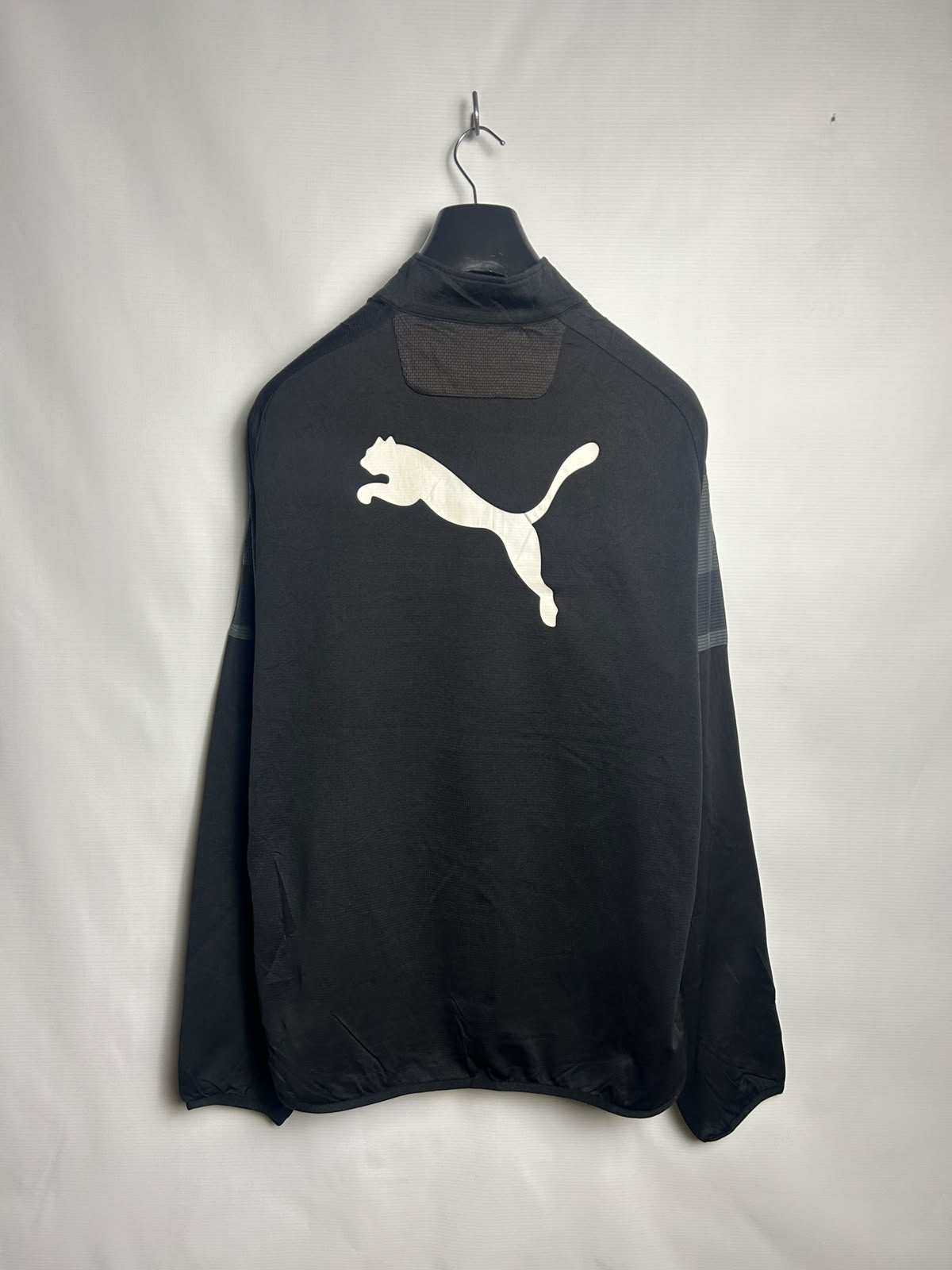 Puma Half Zip Black Full Sleeves Round Neck - Medium