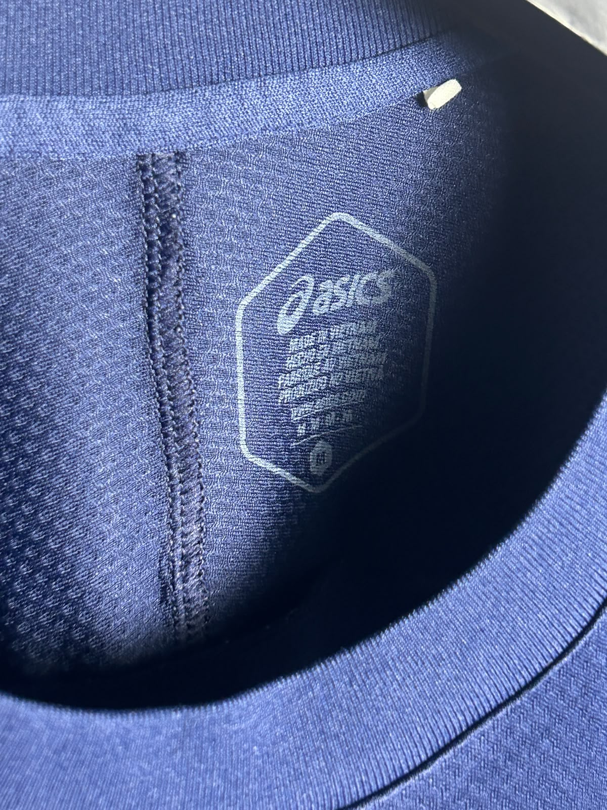 Asics Blue And White Round Neck - Medium