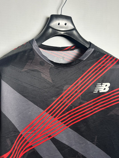 New Balance Black Printed Round Neck - Medium