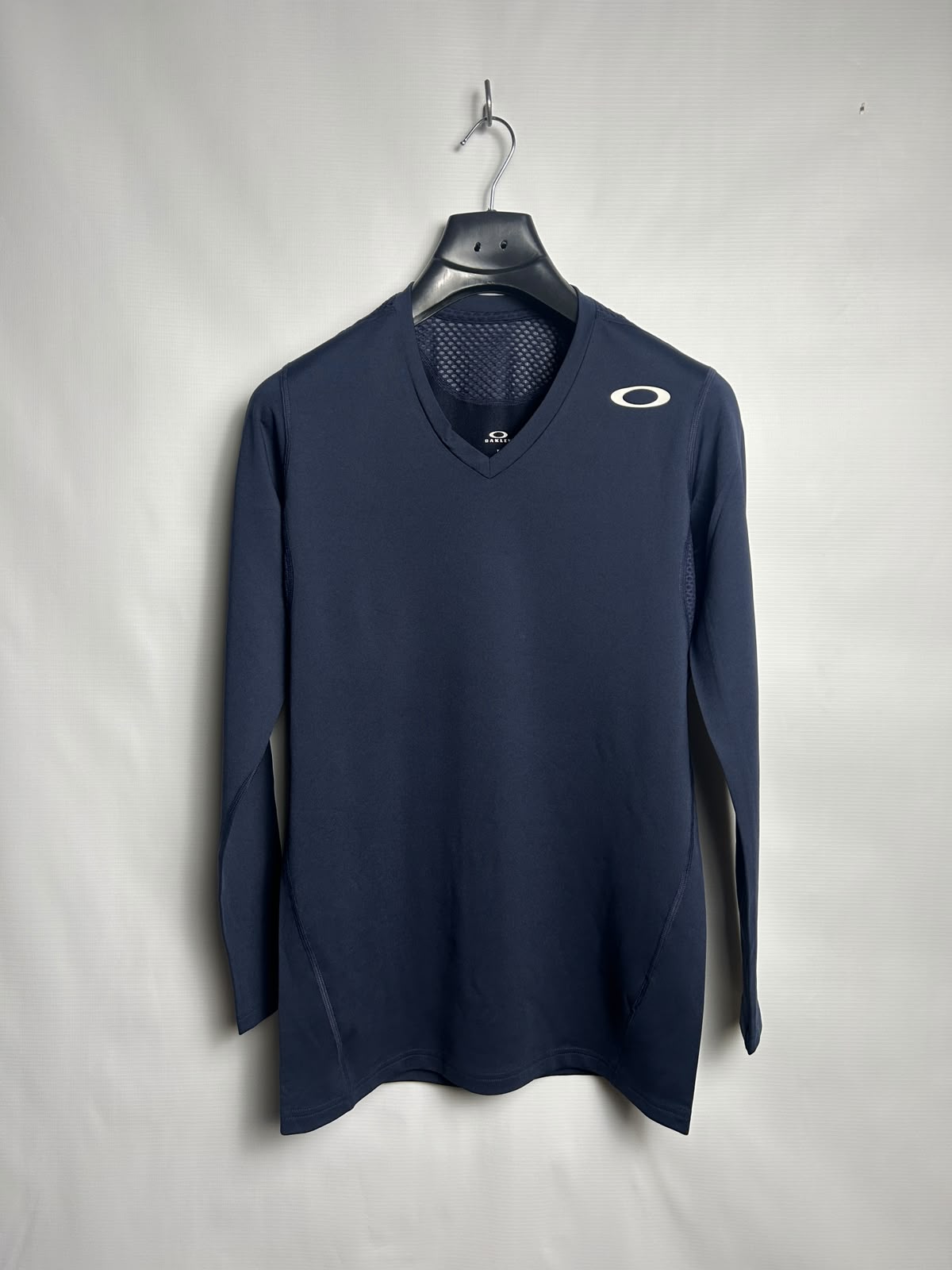 Oakley Blue Full Sleeves Round Neck - XL