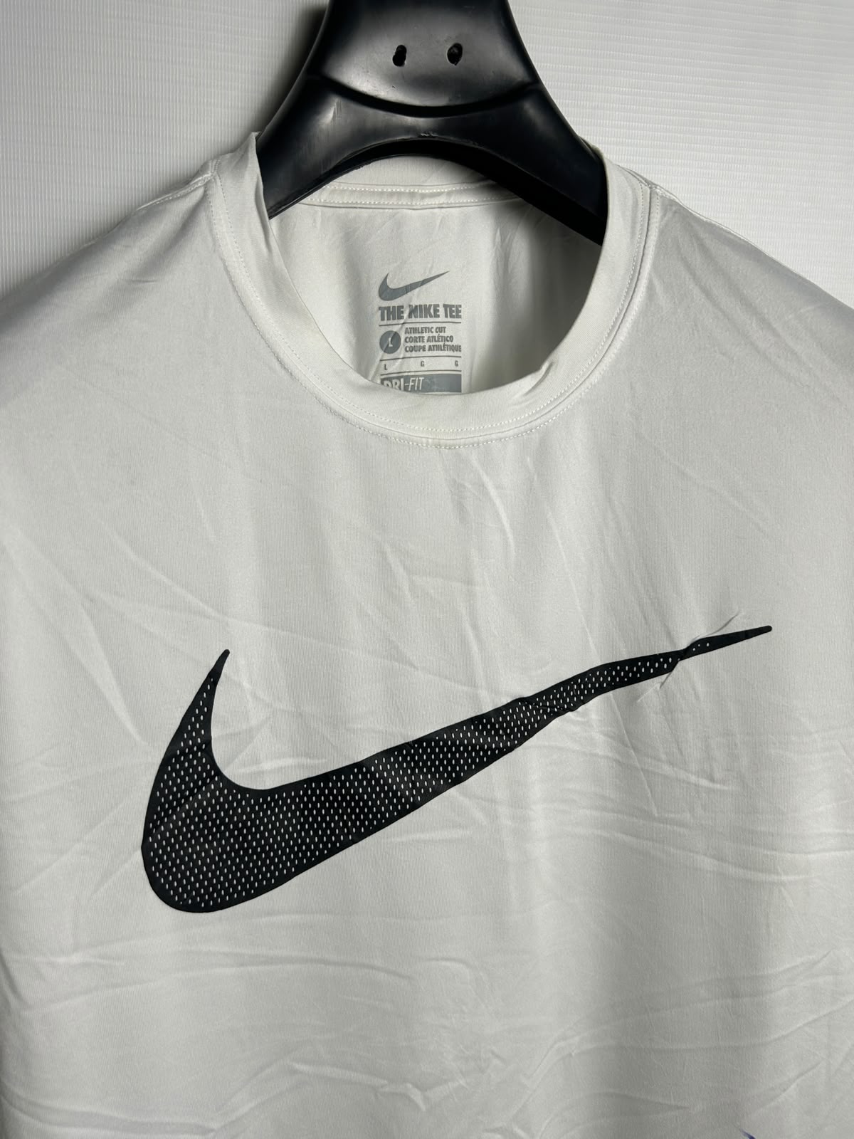 The Nike Tee Big Logo Dri Fit White Round Neck - Large