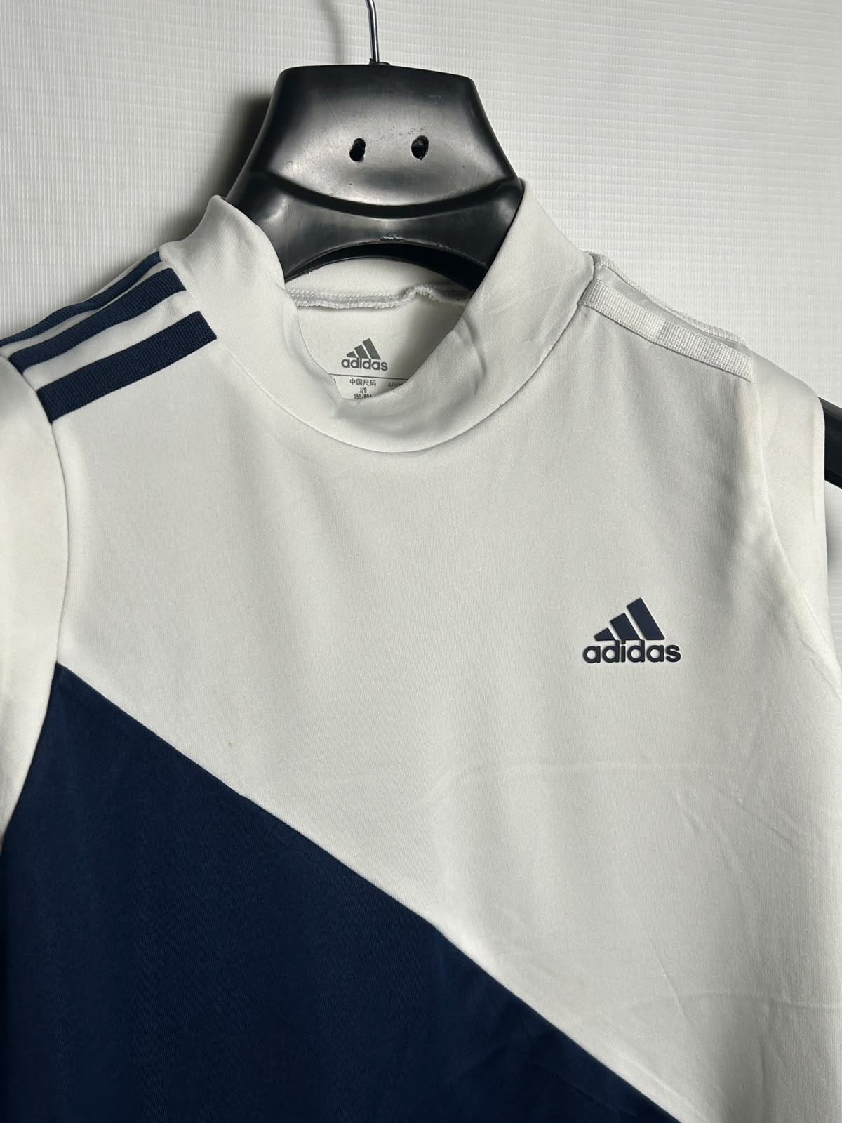 Adidas Aeroready Round Neck - Small