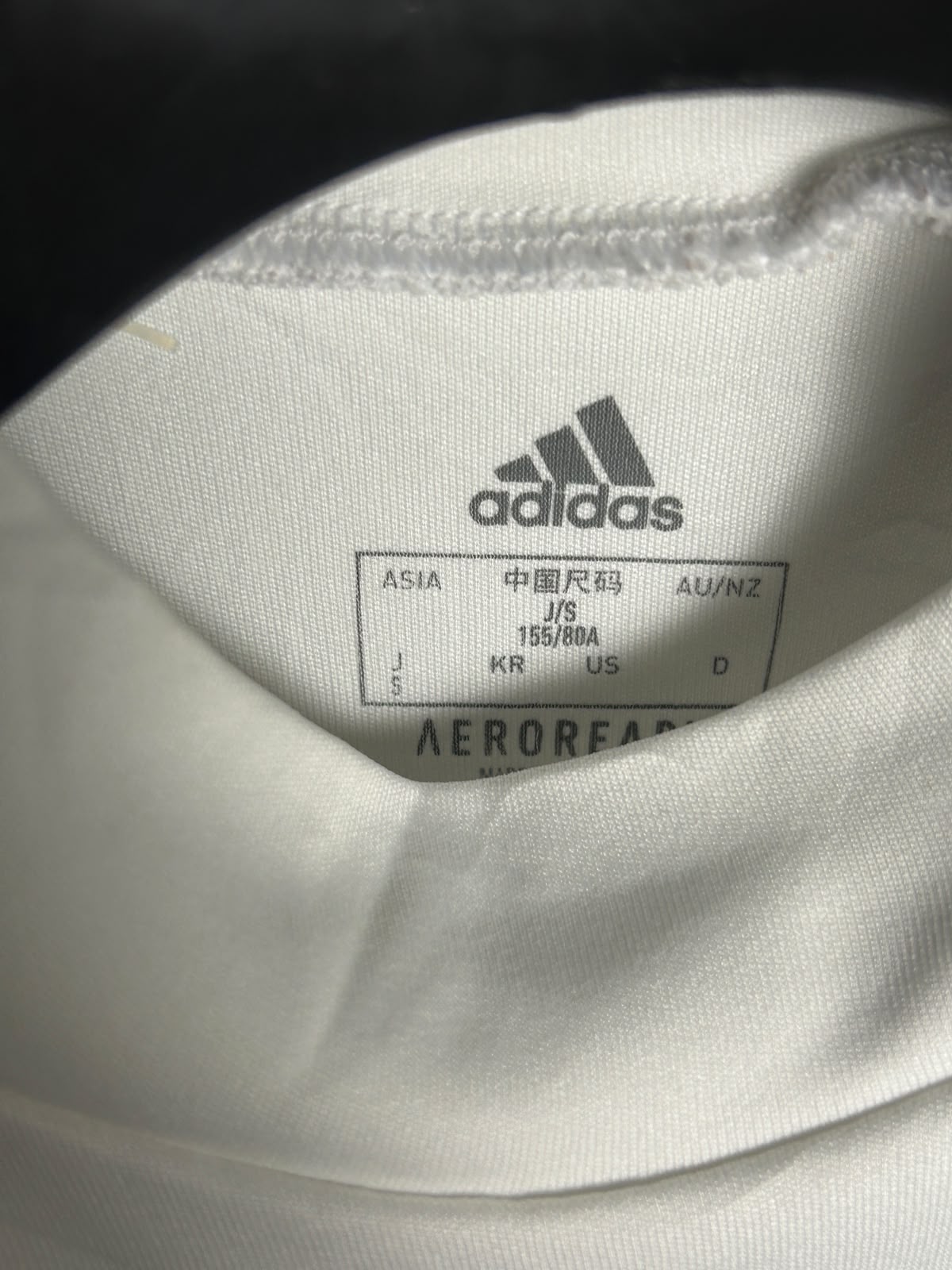 Adidas Aeroready Round Neck - Small