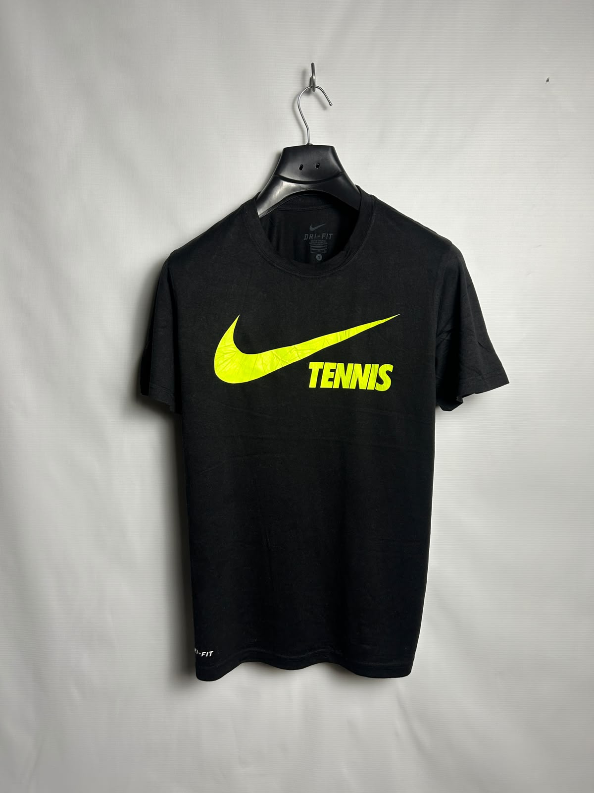 Nike Dri Fit Big Logo Black Round Neck - Small