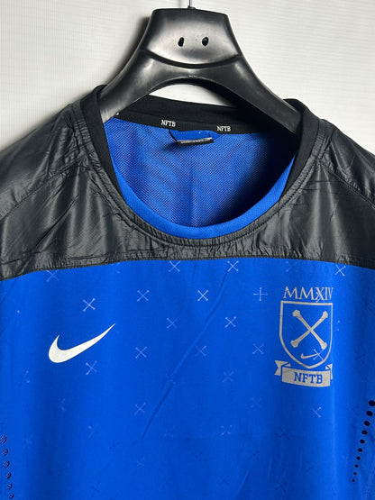 Nike Blue Round Neck - Medium
