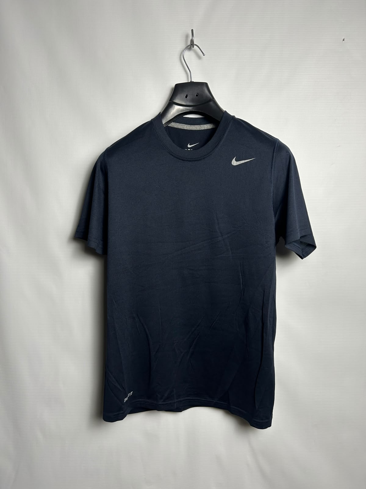 Nike Dri Fit Round Neck - Medium