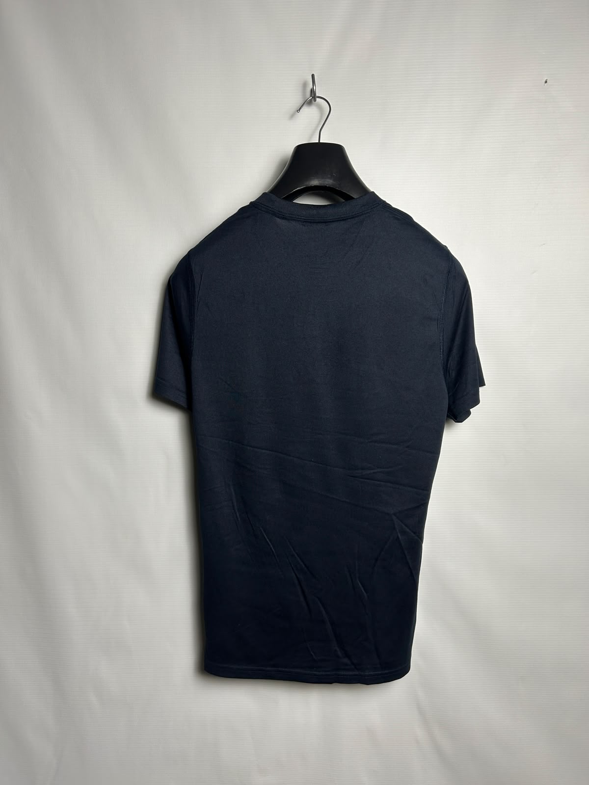 Nike Dri Fit Round Neck - Medium
