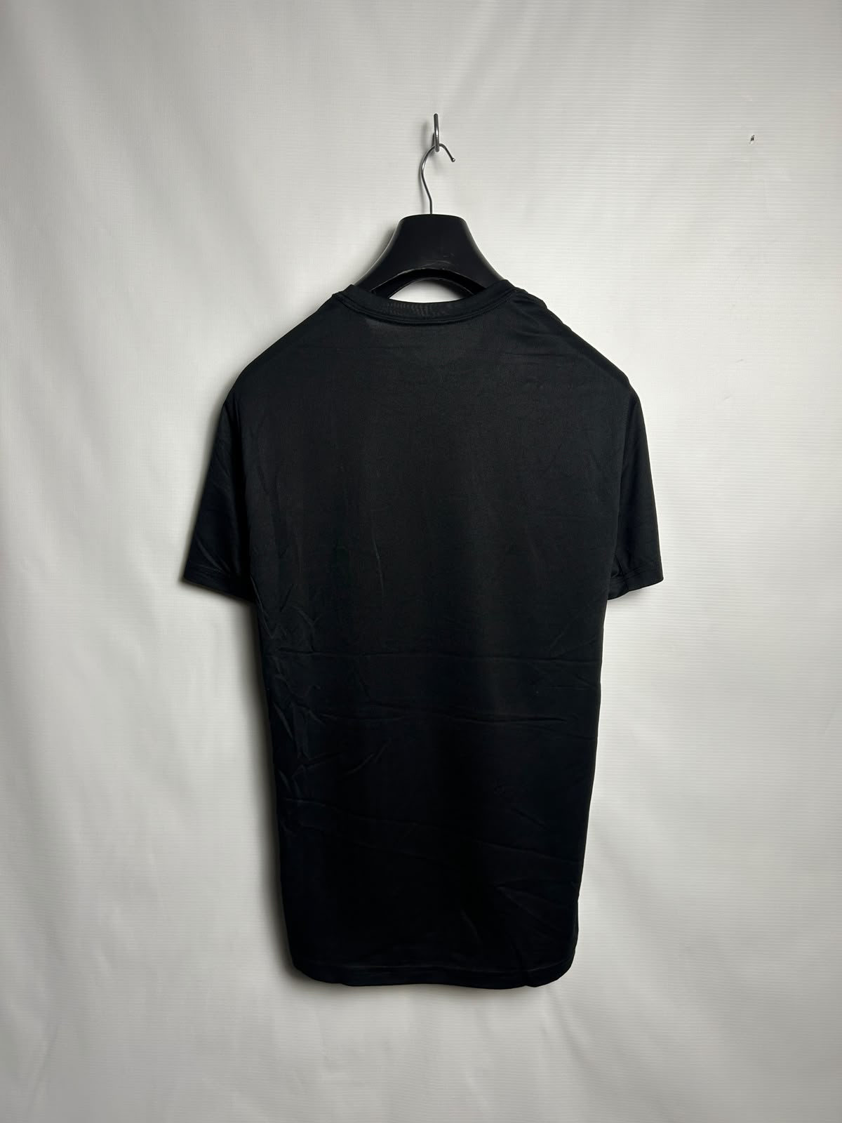 Nike Dri Fit Black Round Neck - Medium