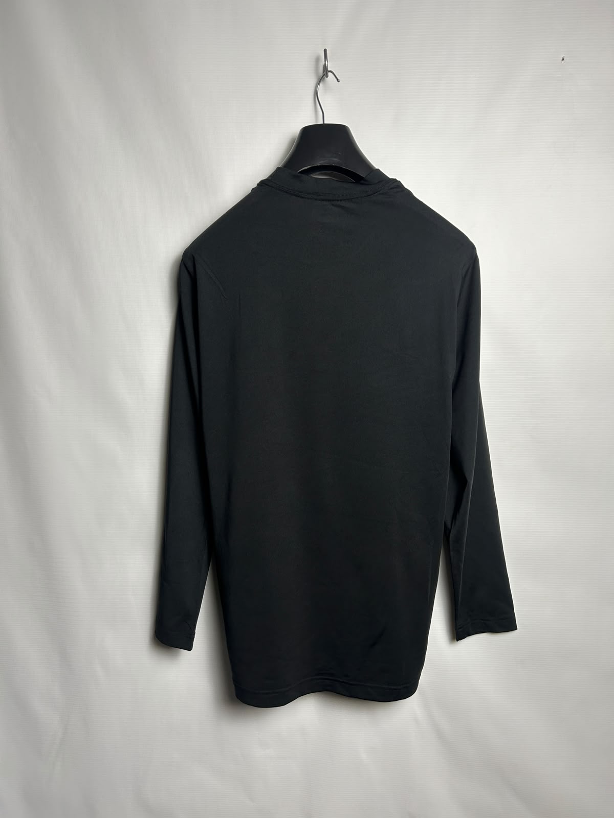 Puma Black Full Sleeves Round Neck - Medium