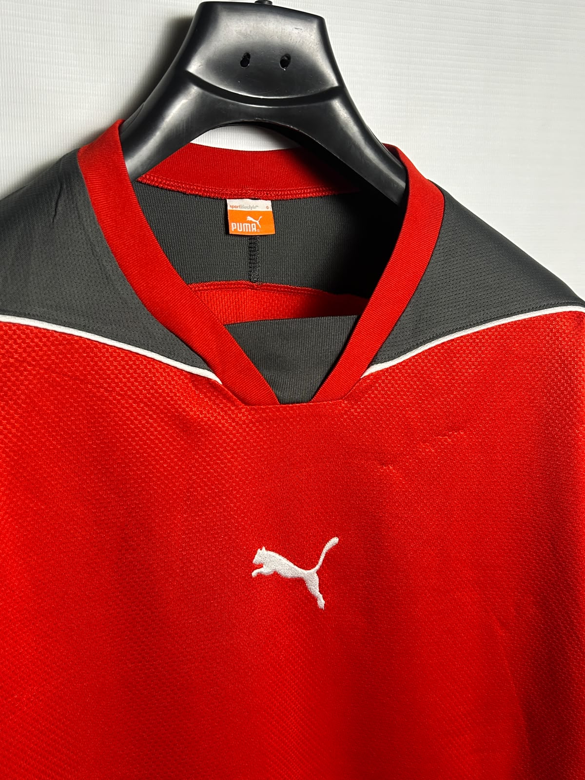 Puma Red Full Sleeves V Neck - Large